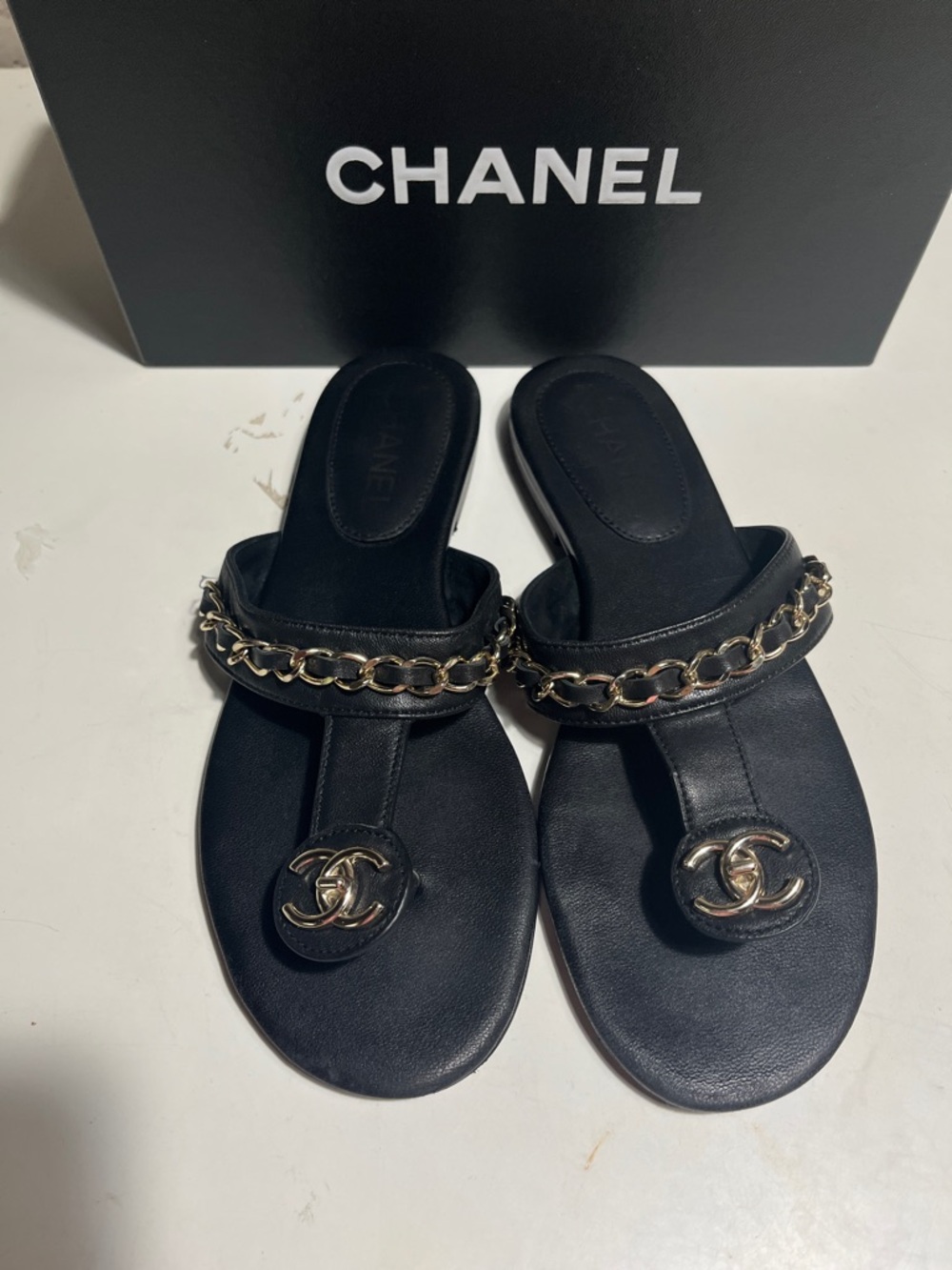 CHANEL Black Leather Chain-Trim Thong Sandals with Gold CC